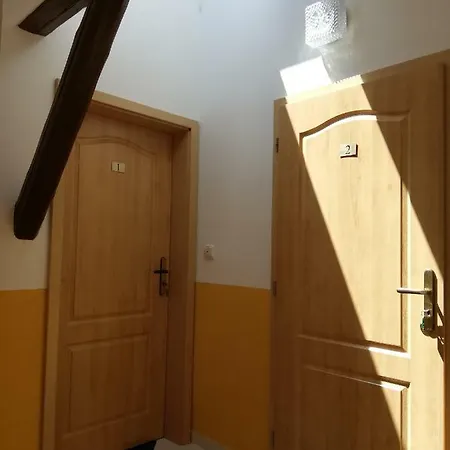 Gæstehus U Kostela 3*