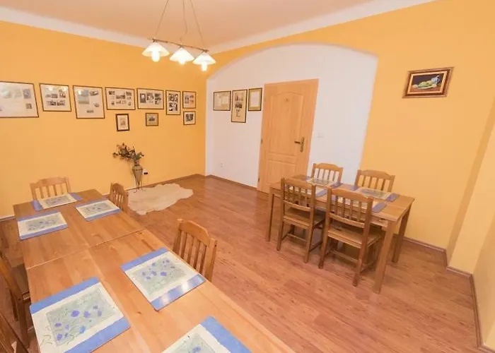 U Kostela Penzion 3*